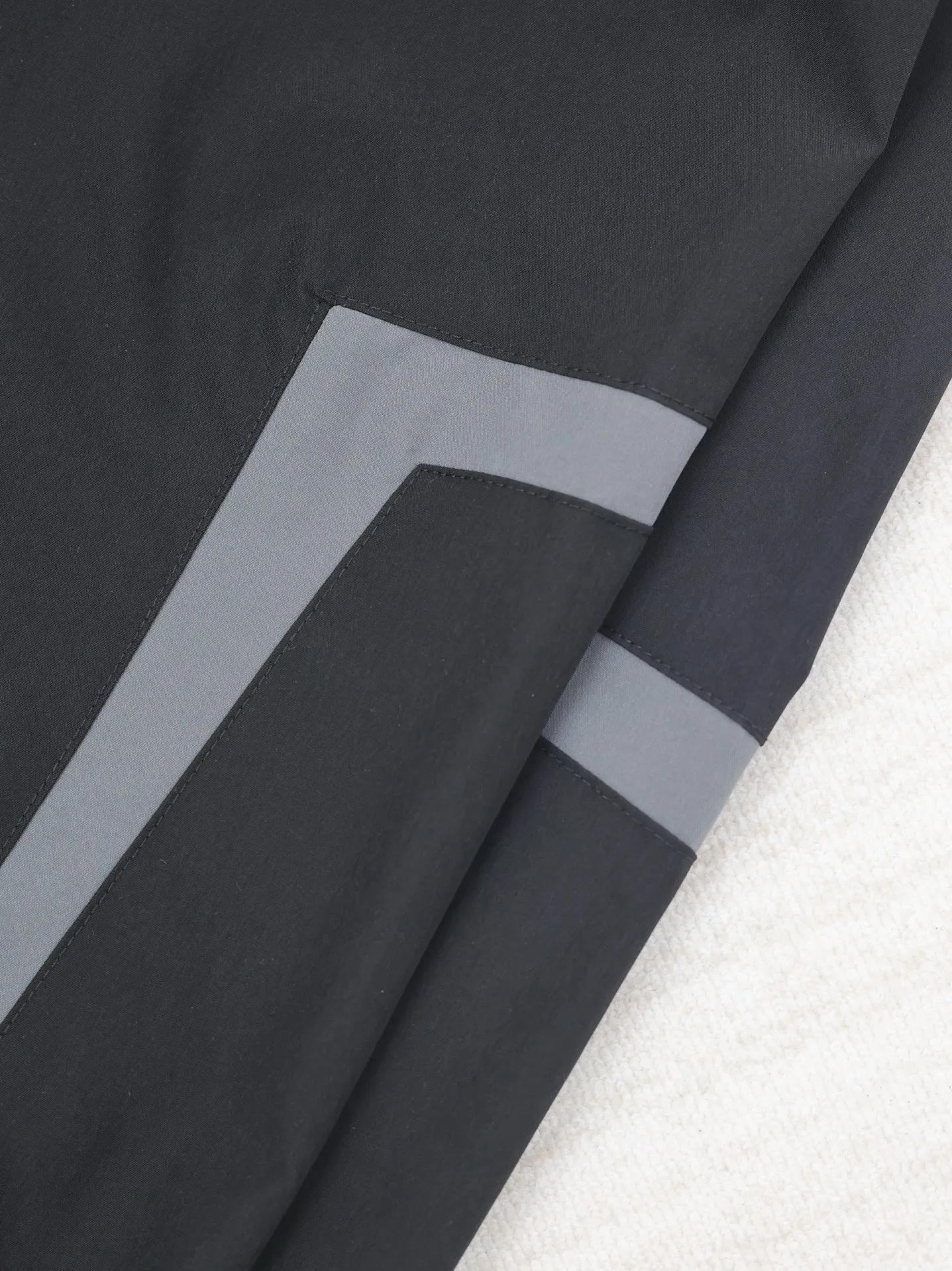 Balenciag*/ 25New Arrival Loop sports icon ， ， Breathable。 3D ， Loop sports icon ， ， ， ，Breathable ， 99%。 Size：S/M/L